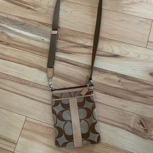 Great used condition Coach crossbody